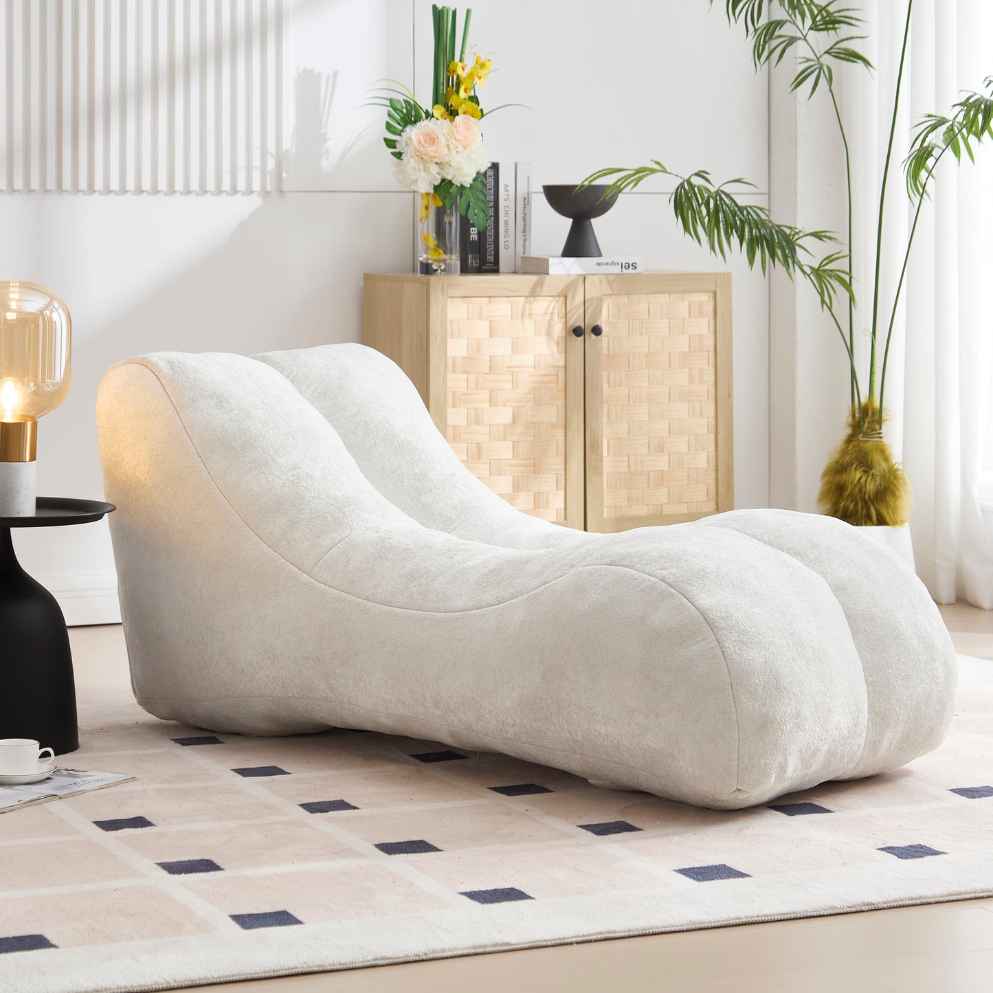 Creative bean bag sofa chair for adults  filled  with high-quality sponge that is plump and elastic fitting the curves of the human body and providing gentle support to the body in all as